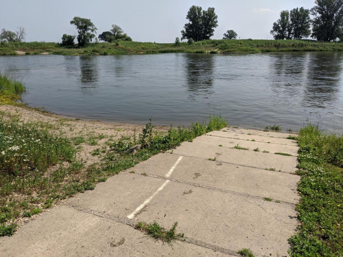 An Den Elbwiesen Gz Fewo Elbeblick Nur Nichtraucher Dommitzsch Esterno foto
